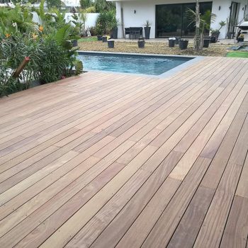 Deck ipê lisse à visser 19x148x700 à 2900 à Montoroux var